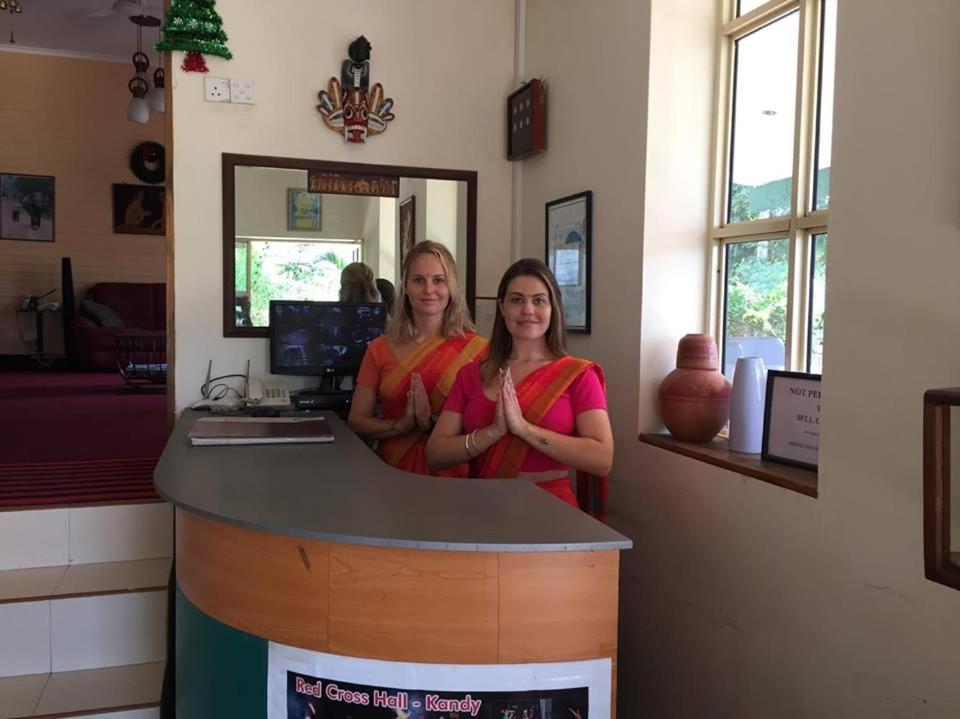 Days Inn Kandy Exterior foto
